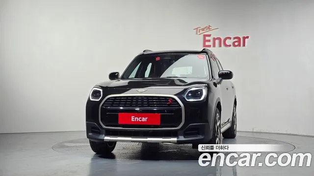 Mini Countryman — Фото автомобиля 3