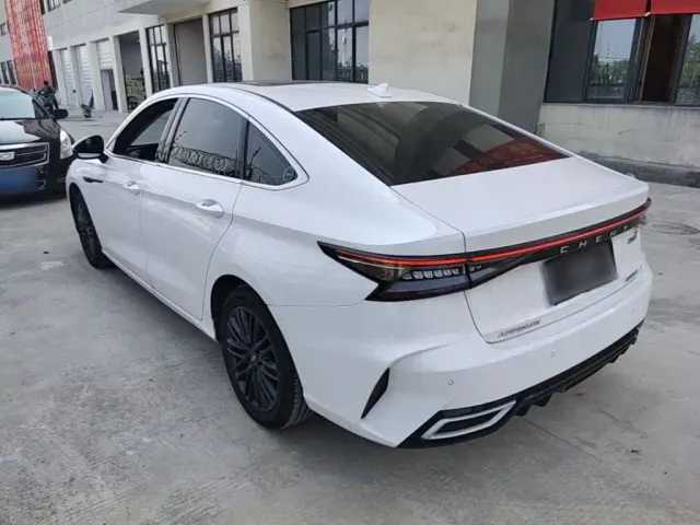 Chery Arrizo 8 — Фото автомобиля 4