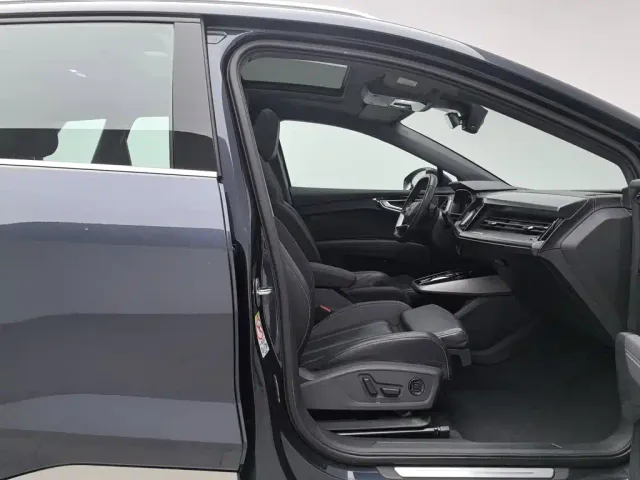 Audi Q4 e-tron — Фото автомобиля 23