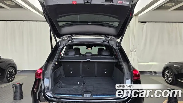 Mercedes-Benz GLE-Class — Фото автомобиля 18