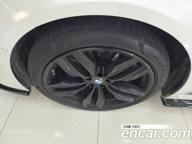 BMW 7 Series G11 — Фото автомобиля 16