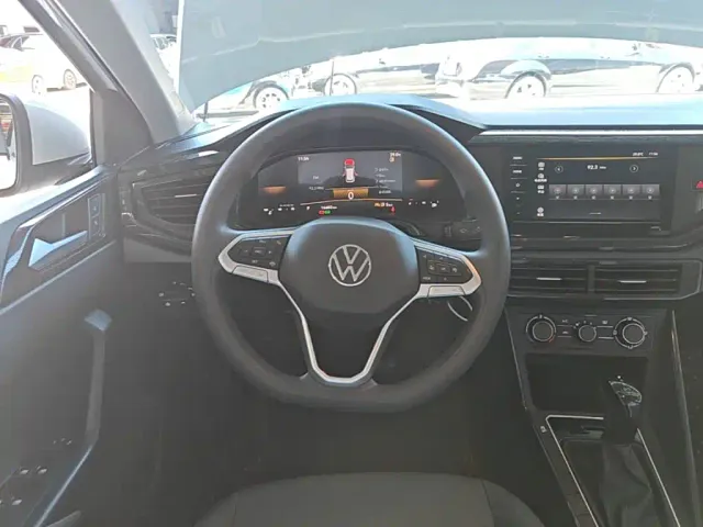 Volkswagen Lavida — Фото автомобиля 10