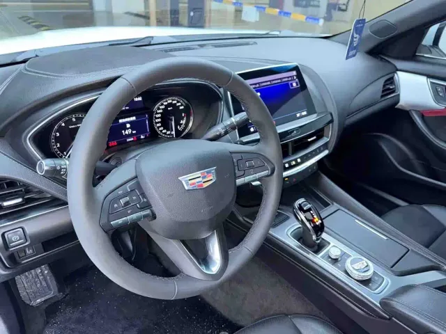 Cadillac CT5 — Фото автомобиля 7