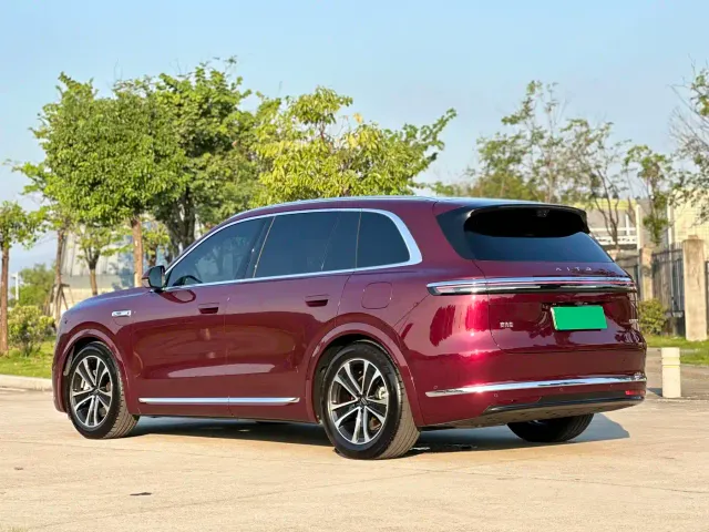 Aito M7 — Фото автомобиля 6