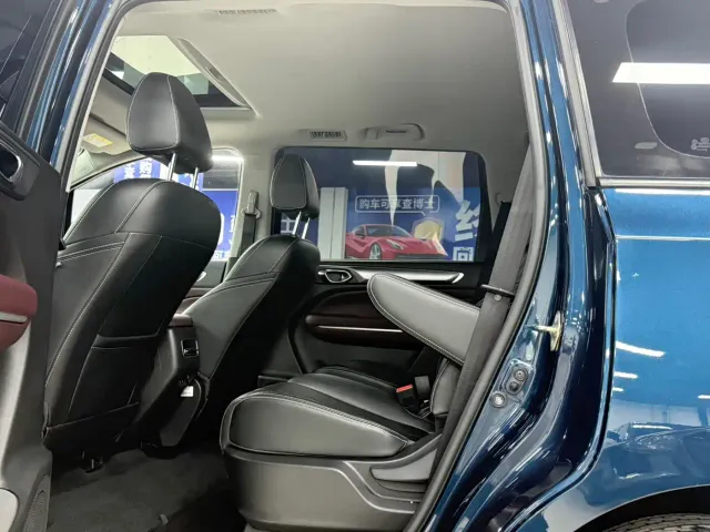 GAC Trumpchi M6 — Фото автомобиля 17