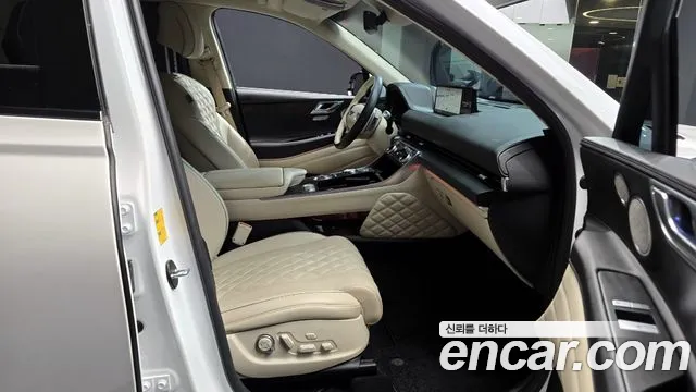 Genesis GV80 2.5T Бензин AWD — Фото автомобиля 10