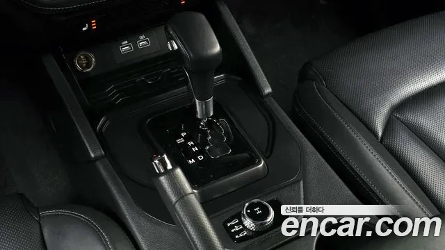 KG_Mobility_Ssangyong Rexton Новый Rexton Sport Дизель 2.2 4WD — Фото автомобиля 9
