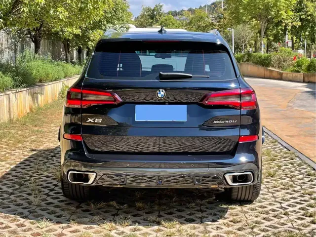 BMW X5 — Фото автомобиля 5