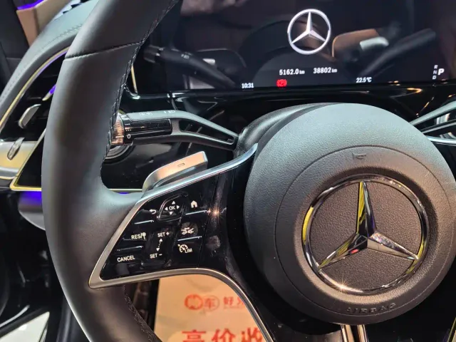 Mercedes-Benz E-Class — Фото автомобиля 10