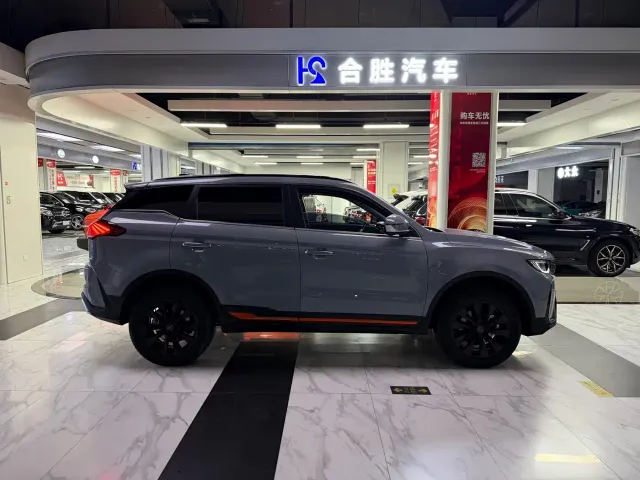 Geely Boyue — Фото автомобиля 6