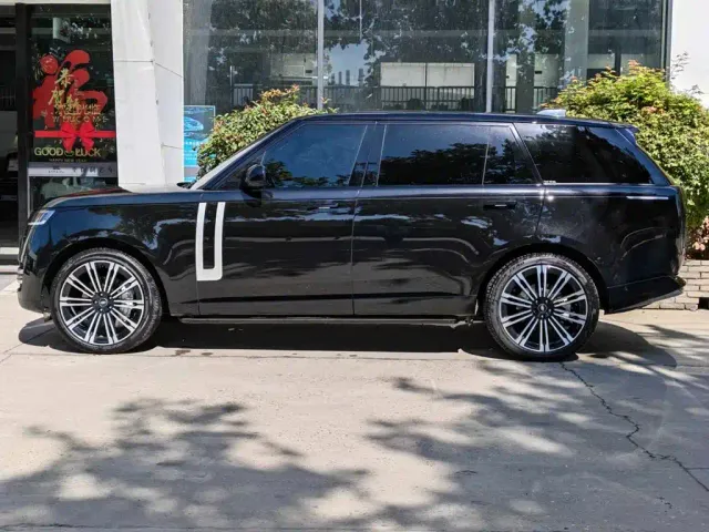Land Rover Range Rover — Фото автомобиля 2