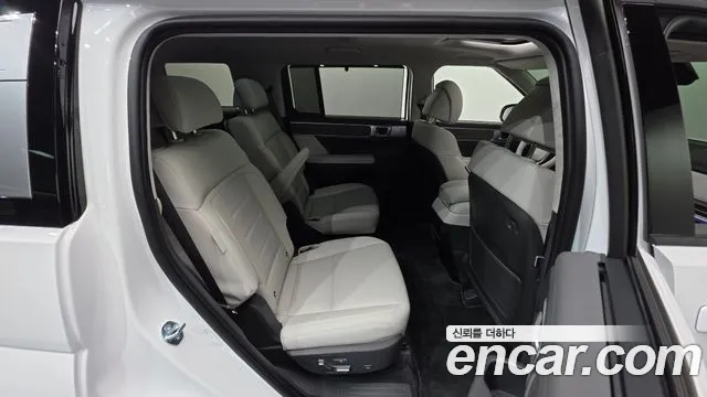Hyundai Santa Fe MX5 — Фото автомобиля 23