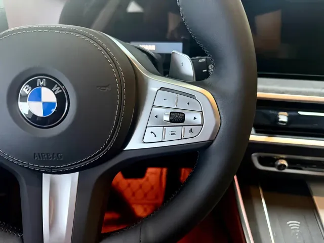 BMW X5 — Фото автомобиля 16