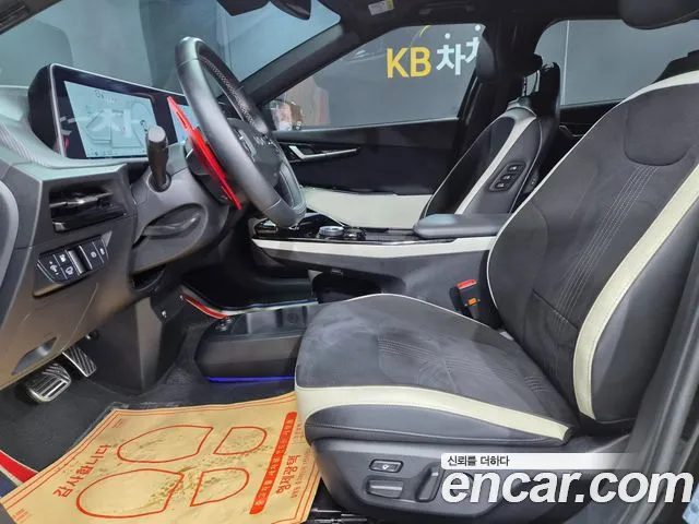 Kia EV6 — Фото автомобиля 9