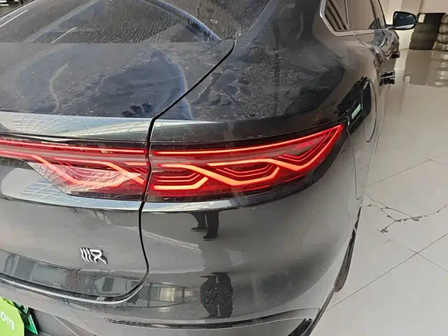 BYD Han — Фото автомобиля 7
