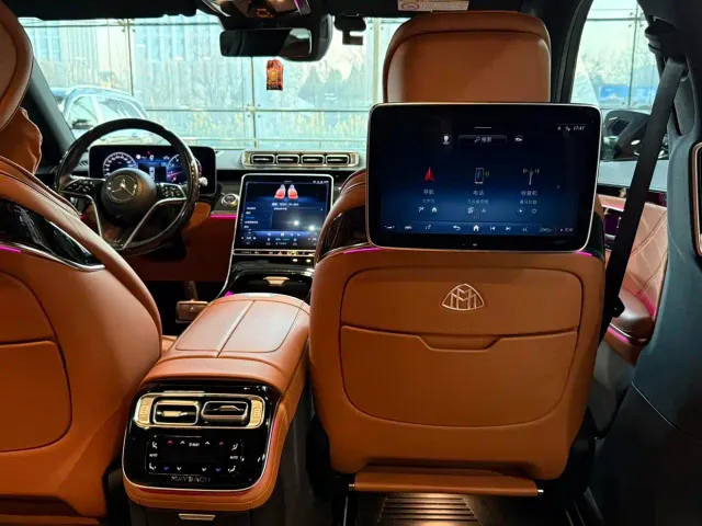 Mercedes-Benz Maybach S-Class — Фото автомобиля 21