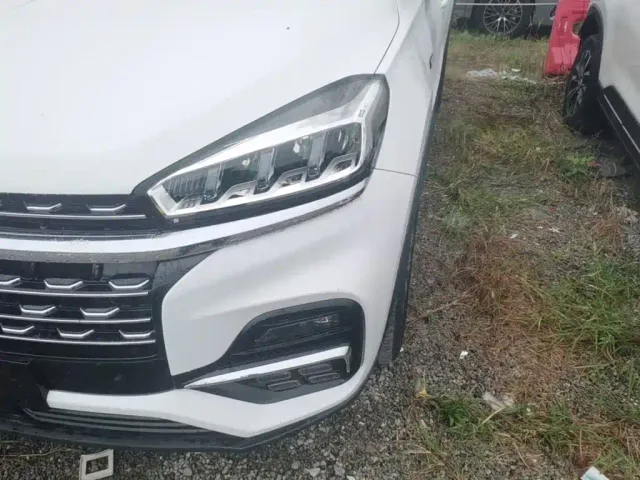 Chery Tiggo 8 — Фото автомобиля 23