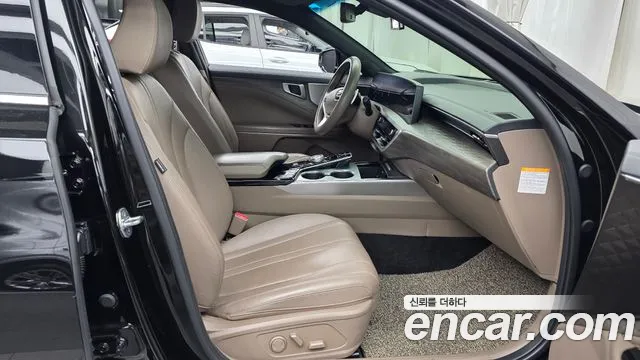 Kia K8 Hybrid — Фото автомобиля 11