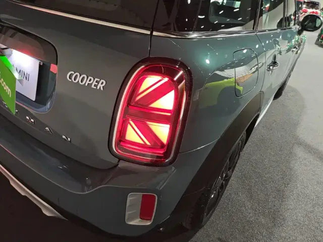 MINI Countryman — Фото автомобиля 7