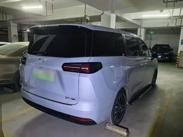 Wuling Starlight 730 — Фото автомобиля 5