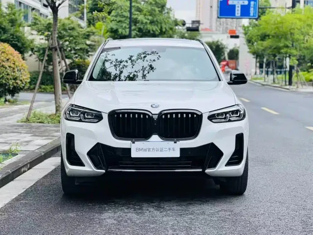 Фотография автомобиля — BMW X3