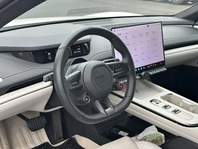 Xiaomi SU7 — Фото автомобиля 4