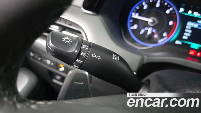 Hyundai Palisade Palisade Дизель 2.2 2WD — Фото автомобиля 25
