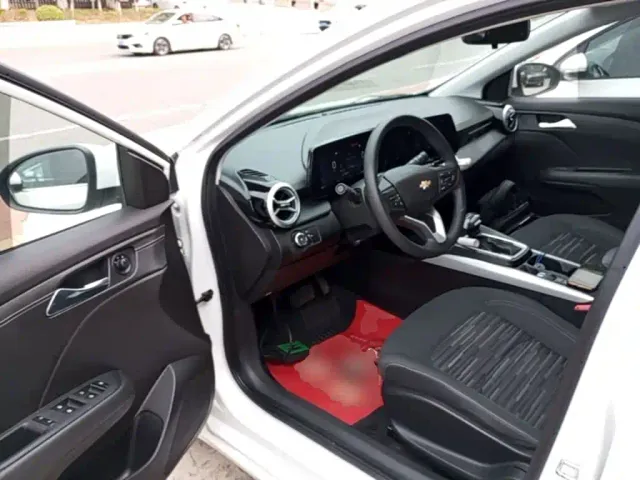 Chevrolet Monza — Фото автомобиля 15