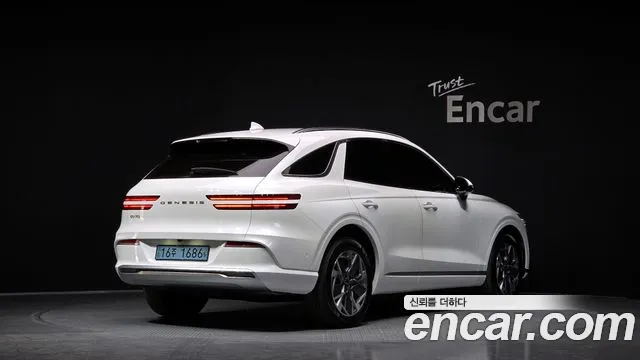 Genesis GV70 Electrified GV70 — Фото автомобиля 2