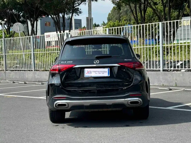 Mercedes-Benz GLE-Class — Фото автомобиля 4