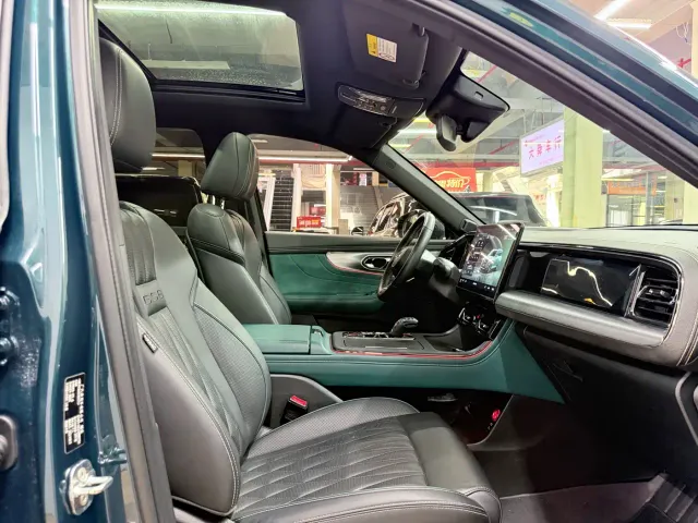GAC Trumpchi GS8 — Фото автомобиля 13