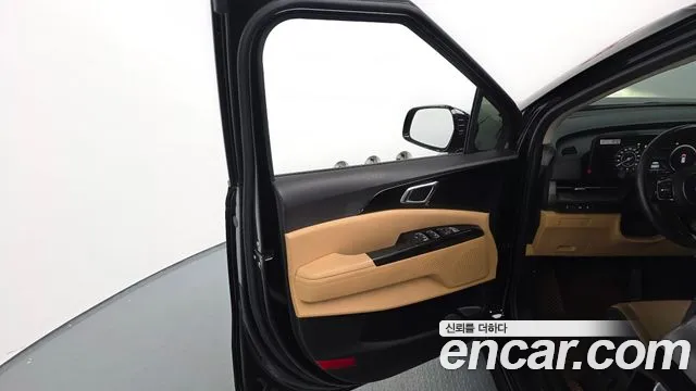 Kia Canival Carnival 4 поколение Бензин 7 мест Noblesse — Фото автомобиля 4