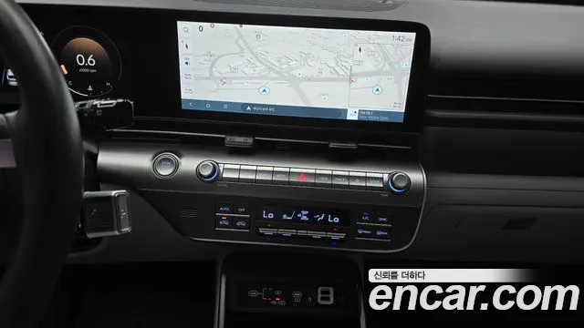 Hyundai Kona Kona (SX2) Бензин 2.0 2WD — Фото автомобиля 16