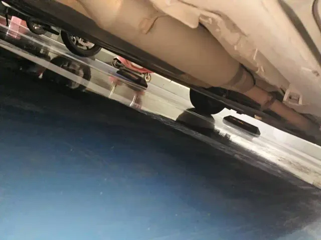 Toyota Sienna — Фото автомобиля 8