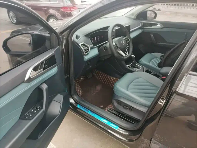 Volkswagen Tharu — Фото автомобиля 11