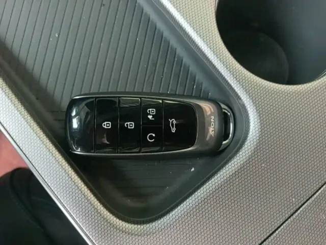 GAC Aion Y — Фото автомобиля 8