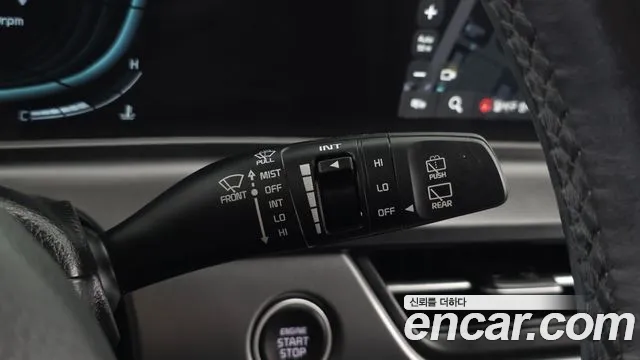 Kia Seltos New — Фото автомобиля 28