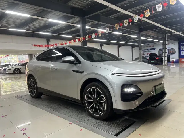Xpeng G6 — Фото автомобиля 3