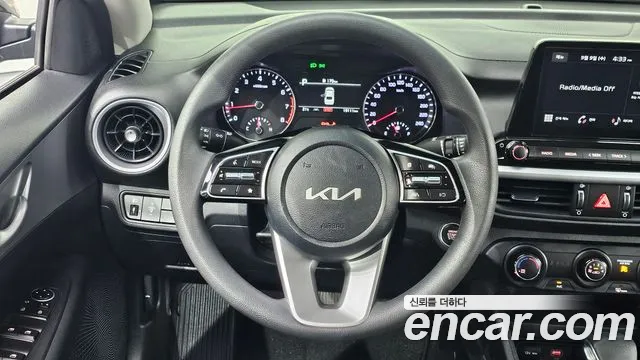 Kia K3 Generation 2 — Фото автомобиля 13