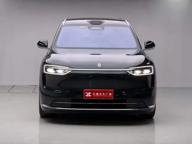 Aito M7 — Фото автомобиля 5