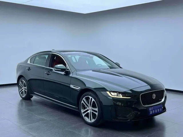 Jaguar XEL — Фото автомобиля 8
