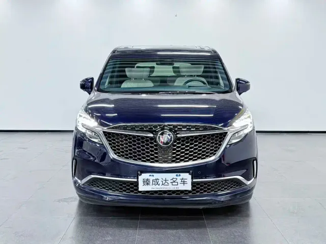 Buick GL8 — Фото автомобиля 2