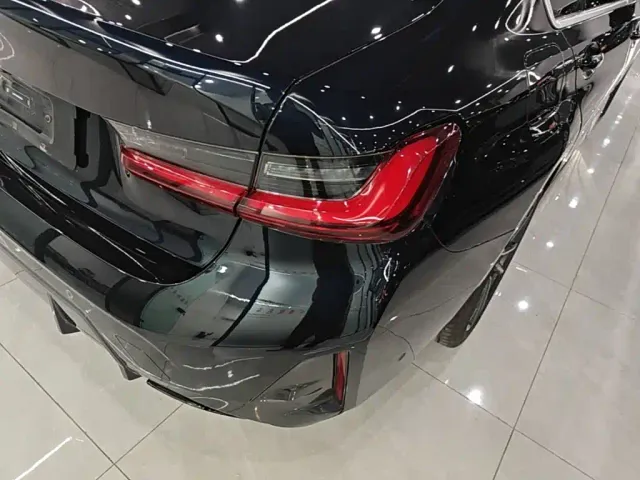 BMW 3 Series — Фото автомобиля 7