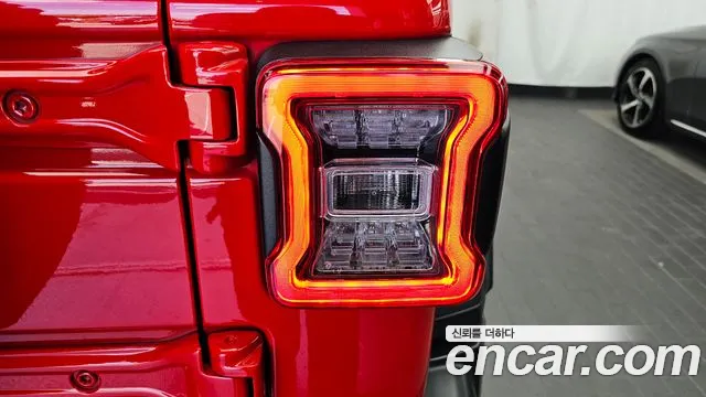Jeep Wrangler JL — Фото автомобиля 23