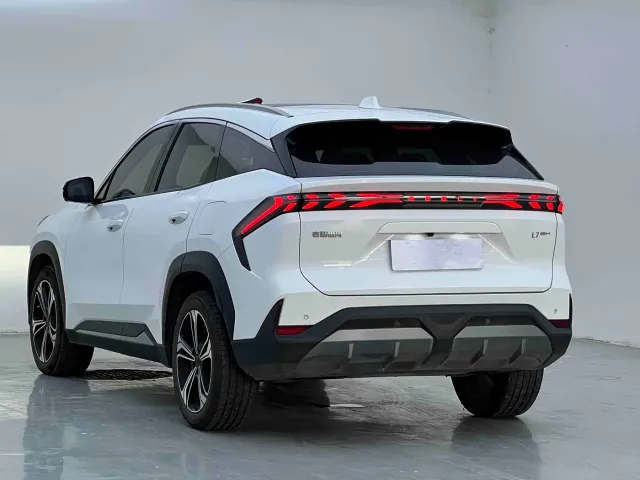 Geely Galaxy L7 — Фото автомобиля 7