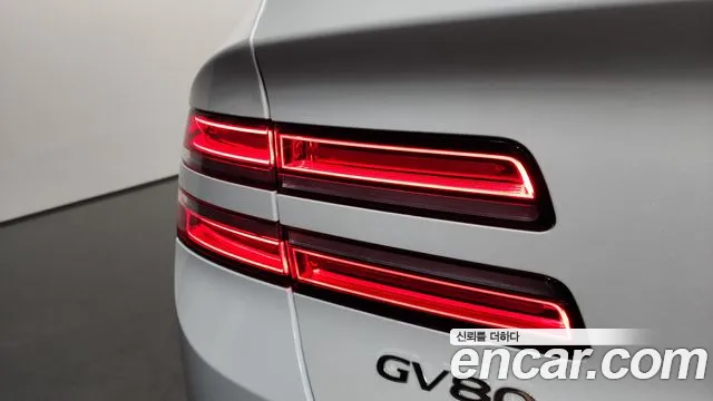 Genesis GV80 2.5T Бензин 2WD — Фото автомобиля 19