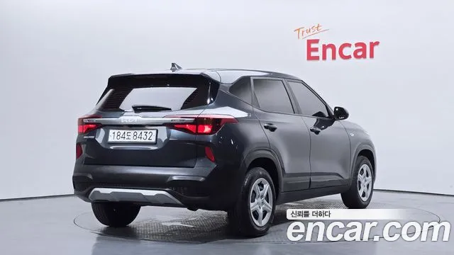 Kia Seltos — Фото автомобиля 2