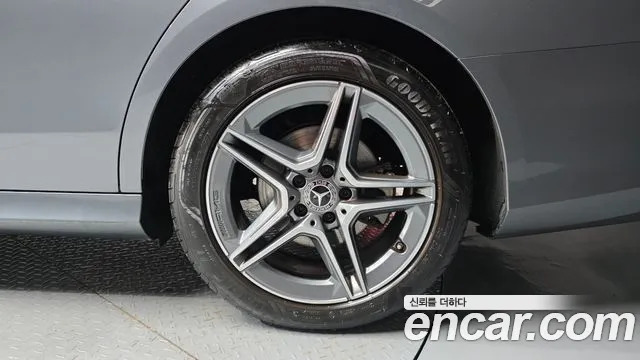 Mercedes-Benz E-Class W213 — Фото автомобиля 6