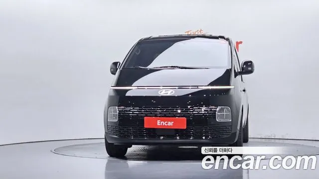 Hyundai Staria — Фото автомобиля 3