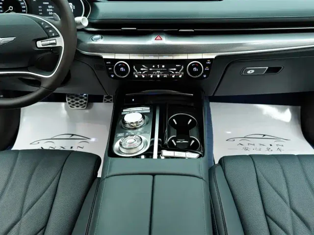 Genesis G80 — Фото автомобиля 21